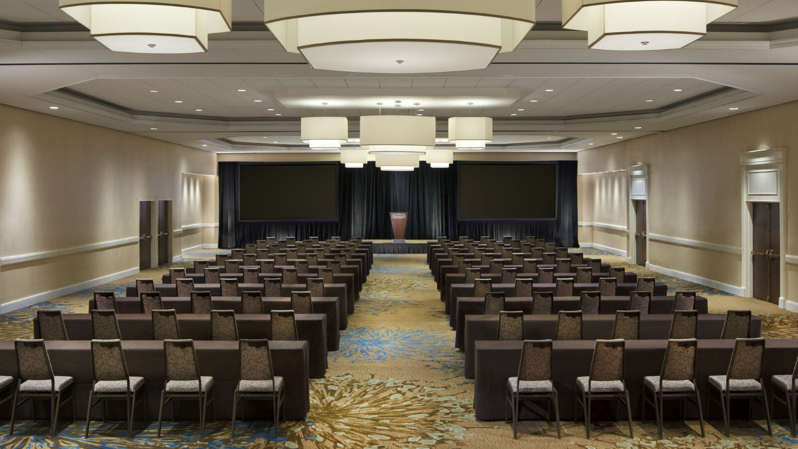 The Westin Crystal City Reagan National Airport Hotel Arlington Exterior photo